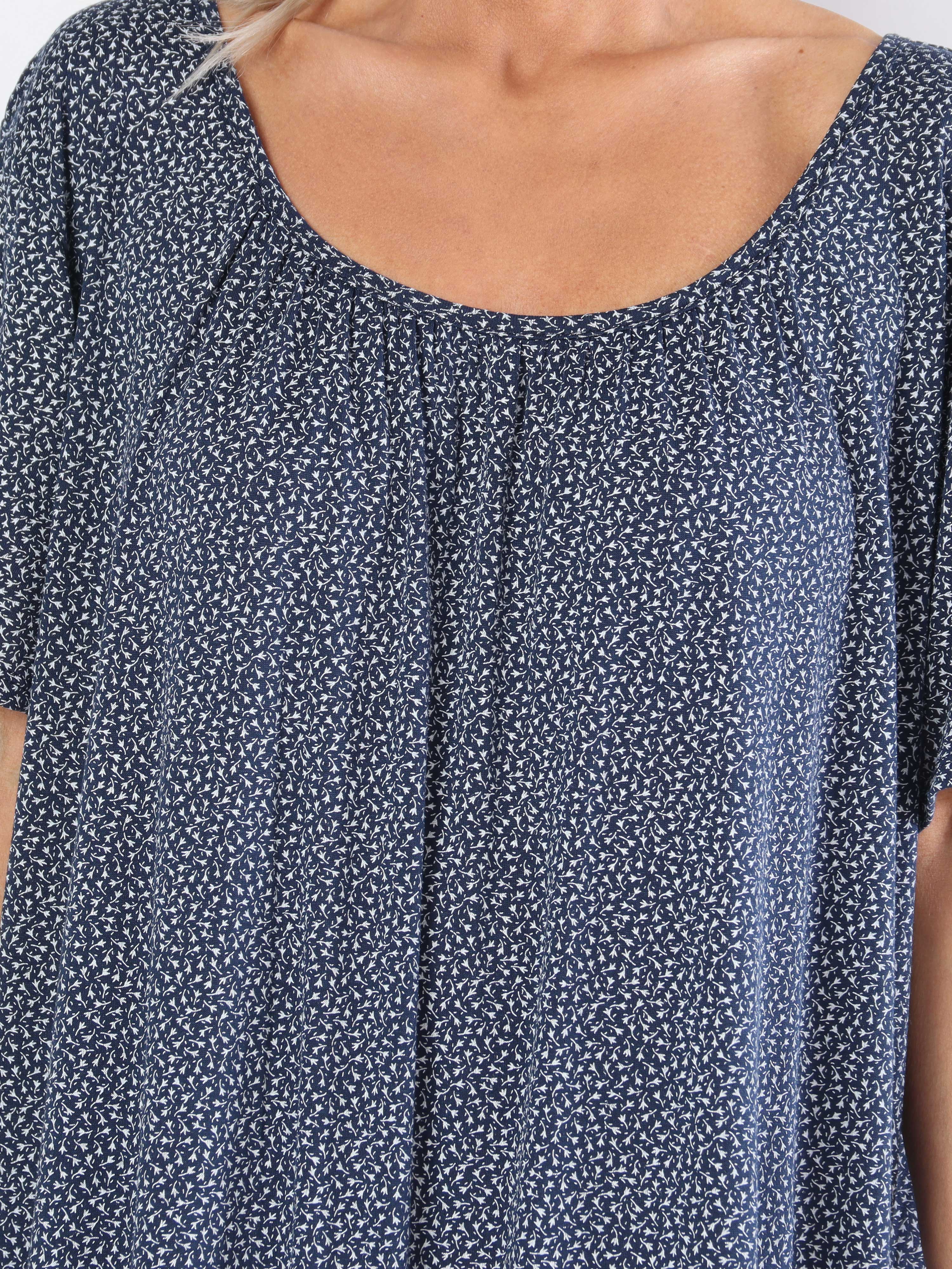 Miracle Flower Dress - Plus size kjole i viskose med elastik forneden